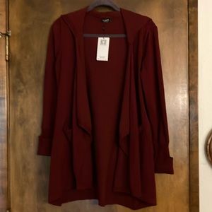 Zeagoo Cascading Front Wine Hoodie Sweater NWT Size Large